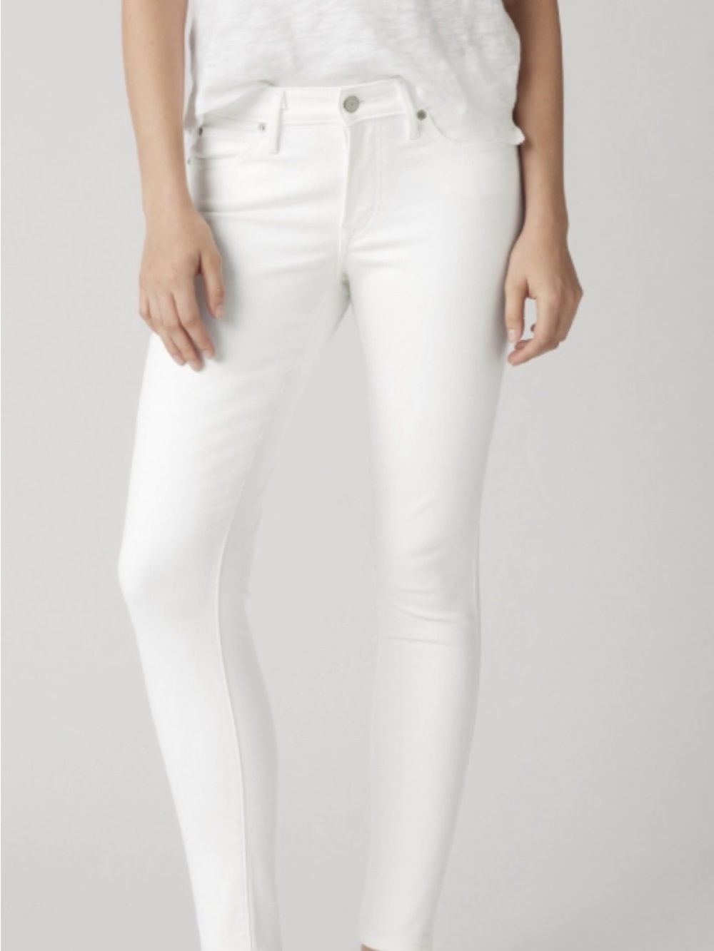 711 women white Skinny Jeans size 10